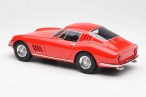 Ferrari 275 GTB Rojo CMR 1:18 CMR033 Metal - imagen 5 de 6