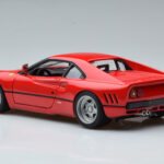 Ferrari 288 GTO Rojo Hot Wheels 1:18 - image 6 of 10