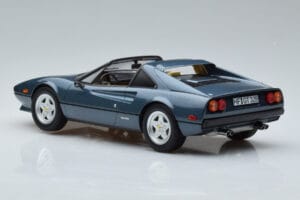 Ferrari 308 GTS Azul Norev 1:18 187933 Metal - imagen 6 de 7