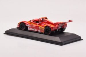 Ferrari 333 SP #3 Moretti Racing G. Moretti / D. Theys / M. Baldi 24 Hours of Le Mans 1997 Minichamps 1:43 430977693 Metal - imagen 3 de 4