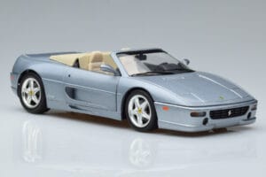 Ferrari F355 Spider Hot Wheels 1:18 23907 Metal - imagen 5 de 7