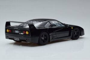 Ferrari F40 Lightweight Negro Kyosho 1:18 08412BK Metal - imagen 3 de 12