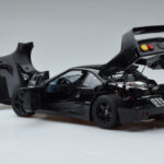 Ferrari F40 Lightweight Negro Kyosho 1:18 - image 6 of 12