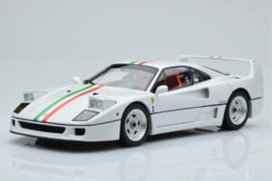 Ferrari F40 Blanco Perla Italy Kyosho 1:18 08416PWT-G