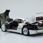 Ferrari F40 Blanco Perla Italy Kyosho 1:18 - image 5 of 8