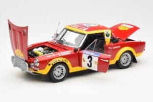 Fiat 124 Abarth #3 Barbasio / Sodano East African Safari Rally 1974 Sun Star 1:18 4952 Metal - imagen 2 de 8