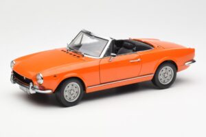 Fiat 124 BS Naranja Sun Star 1:18 4906