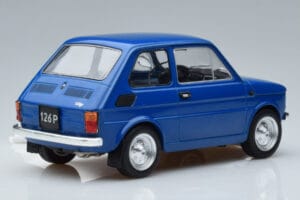 Fiat 126P Azul MCG 1:18 MCG18324 Metal - imagen 2 de 6