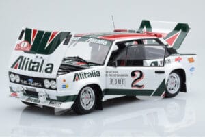 Fiat 131 Abarth Alitalia #2 W. Röhrl / C. Geistdörfer Rally Monte Carlo 1978 Kyosho 1:18 08376G Metal - imagen 2 de 10