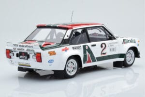 Fiat 131 Abarth Alitalia #2 W. Röhrl / C. Geistdörfer Rally Monte Carlo 1978 Kyosho 1:18 08376G Metal - imagen 3 de 10