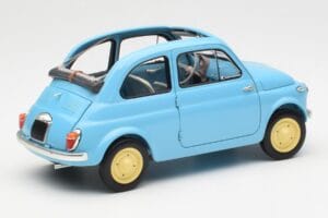 Fiat Nuova 500 Celeste Azul Kyosho 1:18 08966LB Metal - imagen 3 de 8