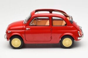 Fiat Nuova 500 Coral Rojo Kyosho 1:18 08966R Metal - imagen 4 de 8