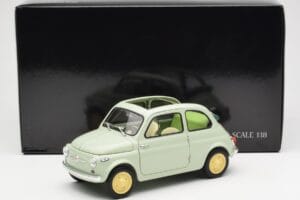Fiat Nuova 500 Clear Verde Kyosho 1:18 08966LG Metal - imagen 8 de 8