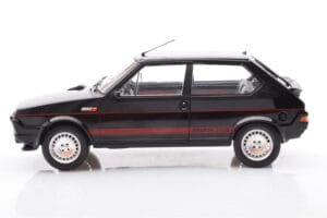 Fiat Ritmo TC 125 Abarth Negro MCG 1:18 MCG18418 Metal - imagen 3 de 6