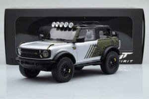 Ford Bronco RTR Iconic Plata GT Spirit 1:18 GT404 Resina - imagen 6 de 6