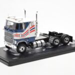 Ford CL 9000 Blanco Azul IXO 1:43 TR177 - image 3 of 4