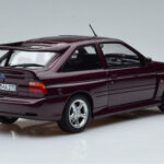 Ford Escort RS Cosworth Morado Norev 1:18 - image 2 of 6