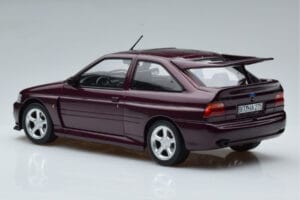 Ford Escort RS Cosworth Morado Norev 1:18 182778 Metal - imagen 5 de 6