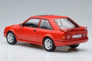 Ford Escort Mk4 RS Turbo S Rojo MCG 1:18 MCG18273 Metal - imagen 5 de 6