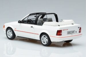 Ford Escort Mk4 XR3i Descapotable Otto 1:18 OT398 Resina - imagen 5 de 6