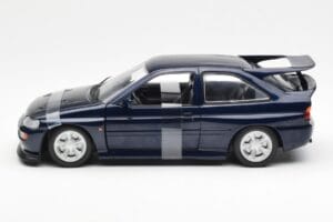 Ford Escort RS Cosworth Azul Metallic UT Models 1:18 180082101-R1 Metal - imagen 3 de 6