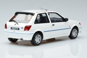 Ford Fiesta Mk3 XR2i Otto 1:18 OT967 Resina - imagen 2 de 6