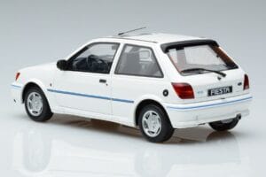 Ford Fiesta Mk3 XR2i Otto 1:18 OT967 Resina - imagen 5 de 6
