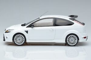 Ford Focus RS Mk2 Blanco Otto 1:18 OT977 Resina - imagen 3 de 6