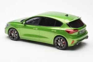 Ford Focus Mk5 ST Phase 2 Mean Verde Otto 1:18 OT450 Resina - imagen 5 de 6