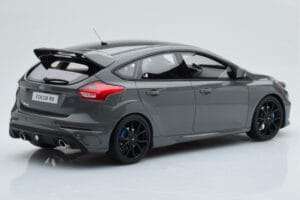 Ford Focus RS Mk3 Stealth Gris Otto 1:18 OT779 Resina - imagen 2 de 6