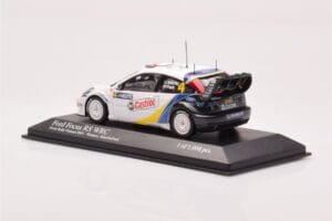 Ford Focus RS WRC #4 M. Martin / M. Park Neste Rally Finland Winners 2003 Minichamps 1:43 400038304 Metal - imagen 3 de 4