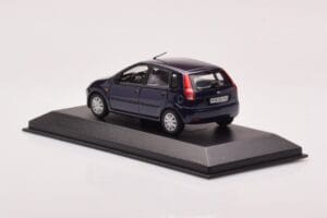 Ford Fusion Azul Minichamps 1:43 403082205 Metal - imagen 3 de 4