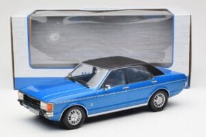 Ford Granada Mk1 Azul Metalizado Negro Mate MCG 1:18 MCG18394 Metal - imagen 6 de 6