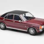 Ford Granada Mk1 Rojo Oscuro Metalizado Negro Mate MCG 1:18 MCG18393 - image 4 of 6