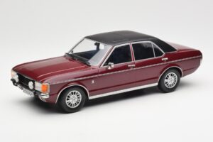 Ford Granada Mk1 Rojo Oscuro Metalizado Negro Mate MCG 1:18 MCG18393
