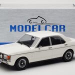 Ford Granada Mk1 Blanco MCG 1:18 MCG18395 - image 6 of 6