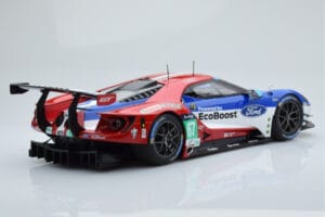 Ford GT Chip Ganassi Racing UK #67 M. Franchitti / A. Priaulx / H. Tincknell 24 Hours of Le Mans 2016 Minichamps 1:18 1551686 - imagen 2 de 6