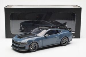 Ford Mustang Dark Horse Vapor Azul Metallic GT Spirit 1:18 GT454 Resina - imagen 6 de 6