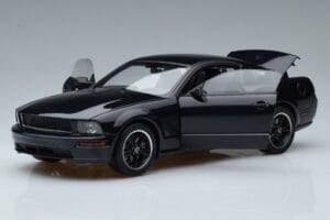 Ford Mustang GT S197 Bullitt AUTOart 1:18 73067 Metal - imagen 2 de 7