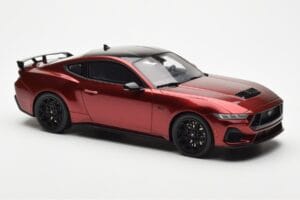 Ford Mustang GT S650 Rapid Rojo GT Spirit 1:18 GT433 Resina - imagen 4 de 6