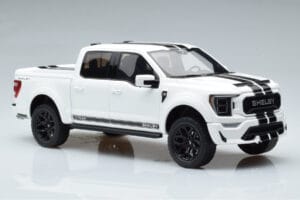 Ford Shelby F-150 Blanco GT Spirit 1:18 GT415 Resina - imagen 4 de 6