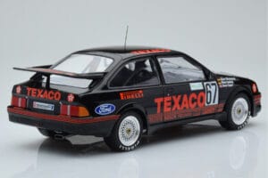 Ford Sierra RS500 Cosworth Texaco #67 K. Ludwig / K. Niedzwiedz / S. Soper 24 Hours of Nurburgring Winner 1987 IXO 1:18 18RMC - imagen 2 de 6