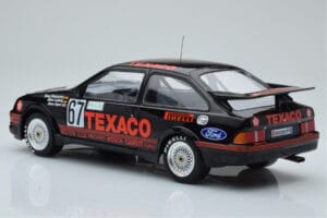 Ford Sierra RS500 Cosworth Texaco #67 K. Ludwig / K. Niedzwiedz / S. Soper 24 Hours of Nurburgring Winner 1987 IXO 1:18 18RMC - imagen 5 de 6