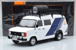 Ford Transit Mk2 Van Team Ford Rally Assistance IXO 1:18 18RMC058XE Metal - imagen 6 de 6