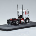 Freightliner COE Blanco IXO 1:43 TR128 - image 2 of 6