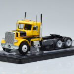 Freightliner FLC120 64T Amarillo IXO 1:43 TR116