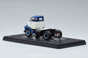 GMC 950 COE Azul Blanco IXO 1:43 TR150 Metal - imagen 5 de 6