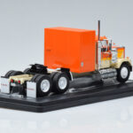 GMC General Naranja IXO 1:43 TR129 - image 2 of 6