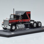 GMC General Rojo Negro IXO 1:43 TR102