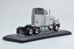 GMC General SBFA Plata IXO 1:43 TR166 Metal - imagen 2 de 6